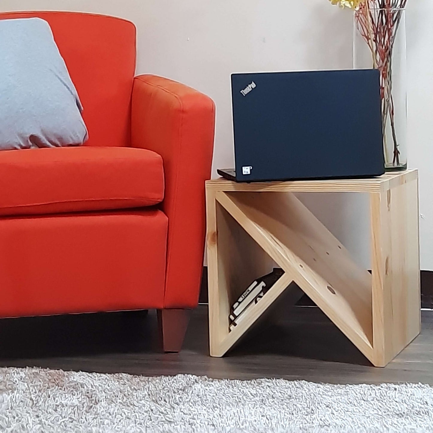 Manuel Side Table