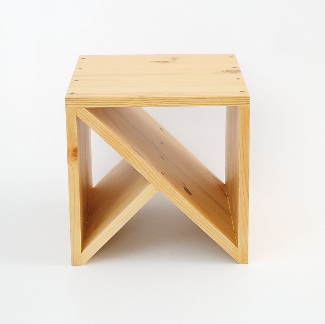 Manuel Side Table