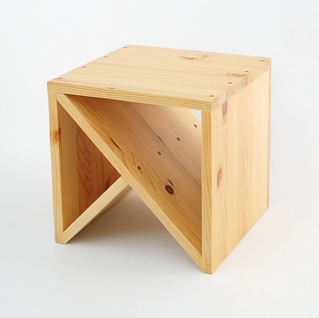 Manuel Side Table