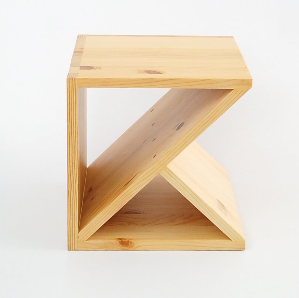 Manuel Side Table