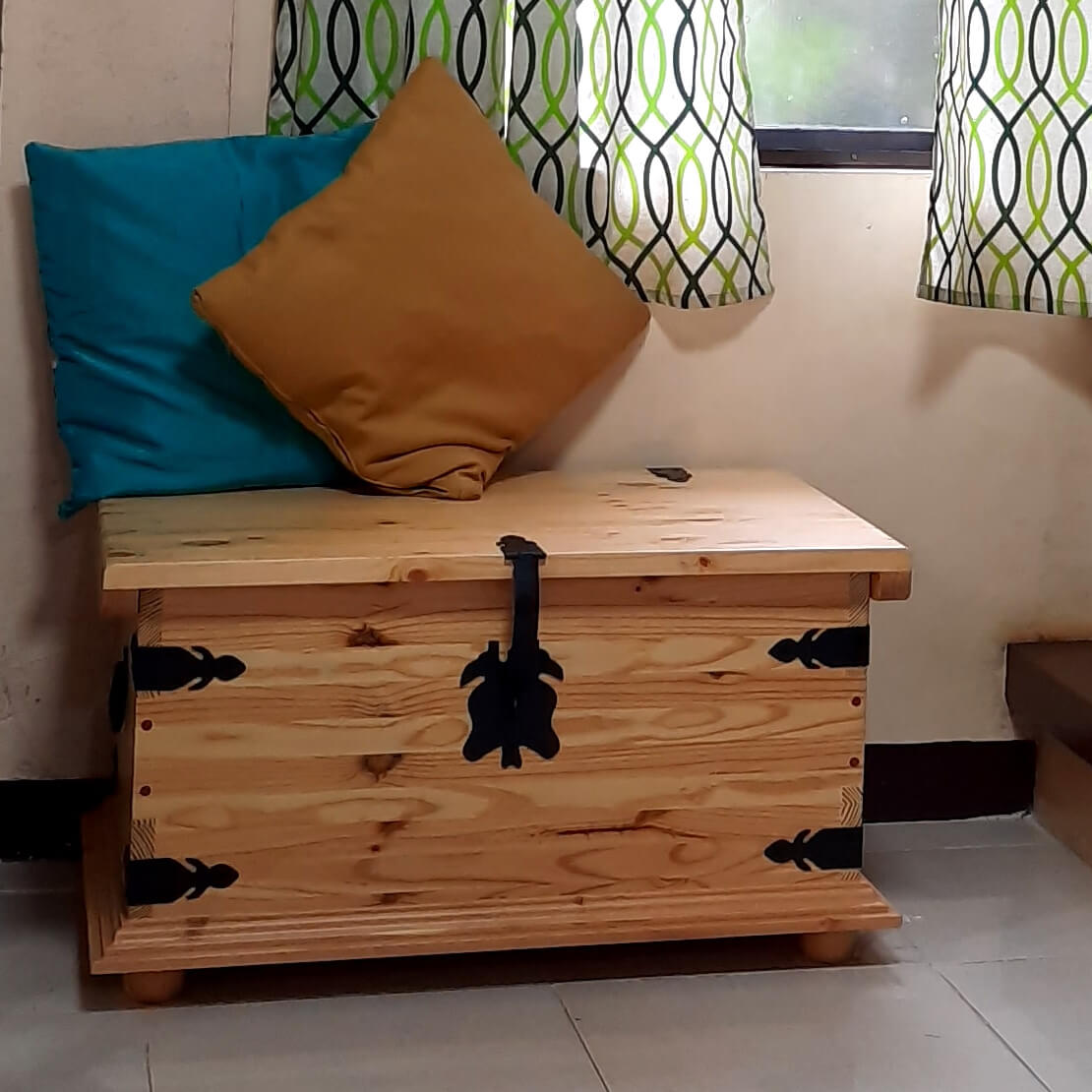 Rustic Solid Wood Storage Chest Trunk