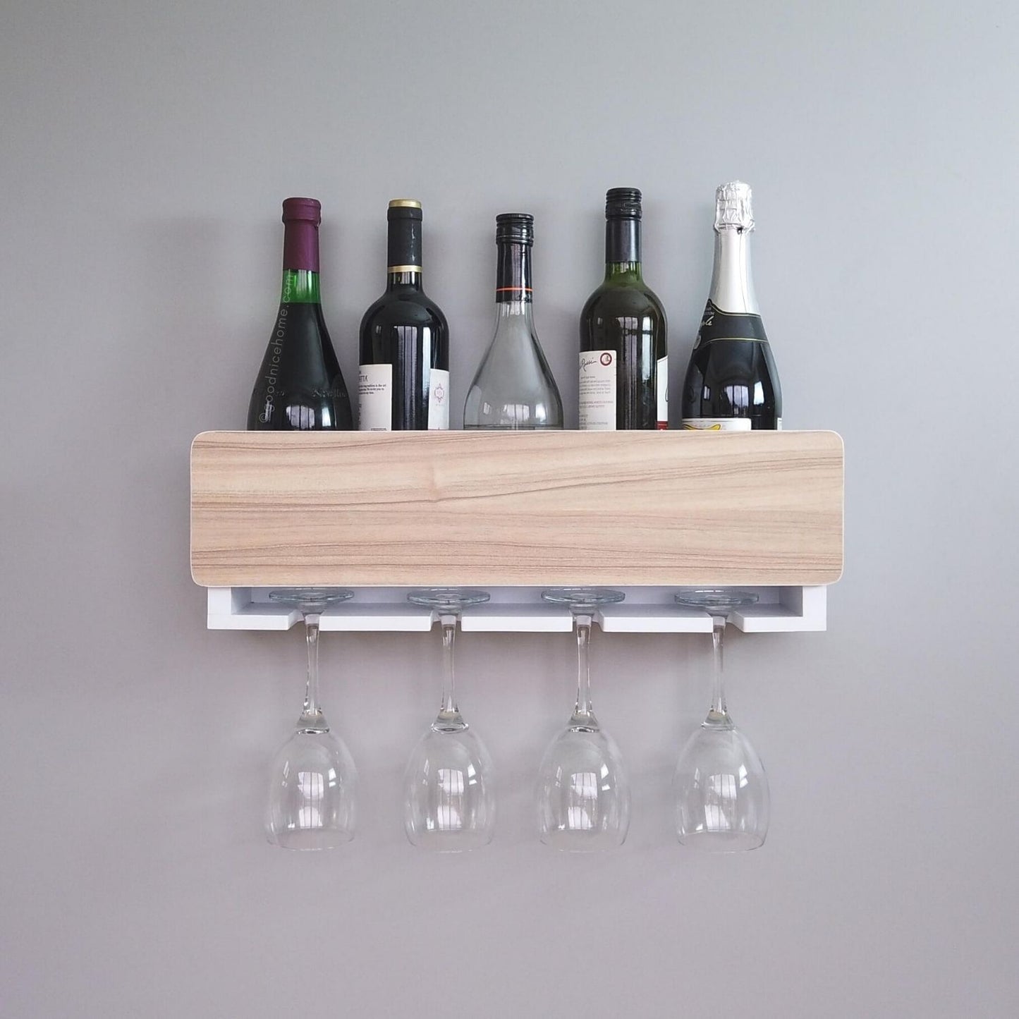 Good Nice Wall-Mounted Wine Rack