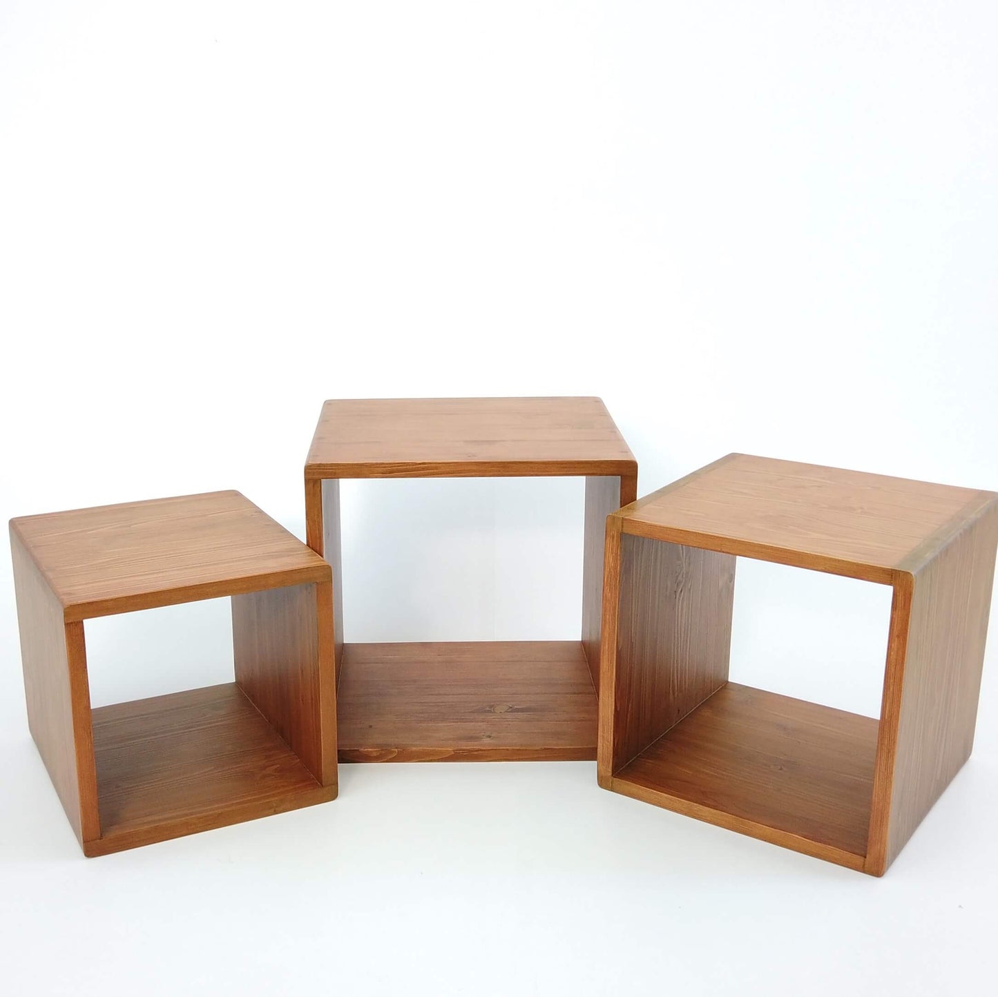 3-Kings Nesting Side Tables